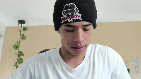 muscle scott online show from October 2025 12:13:02 PM