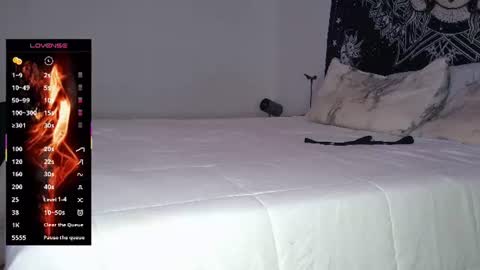 Snapshot of musclebottom21 chatting on June 2026 08:42:02 AM STUP MUSCLE online show from June 2026 08:42:02 AM