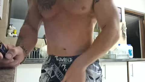 muscledaddy69s online show from April 2026 02:53:01 AM