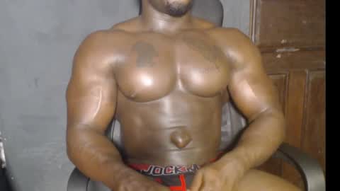 musclegod23 online show from January 2025 02:10:02 AM
