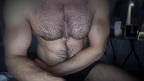musclehair3 online show from October 2025 09:59:01 PM