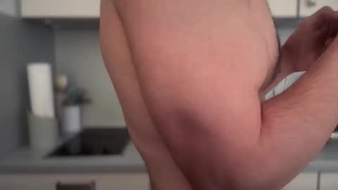 musclehair3 online show from March 2026 11:37:02 AM