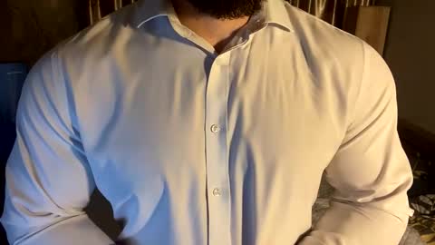 muscularjuggler online show from March 2026 04:34:01 PM