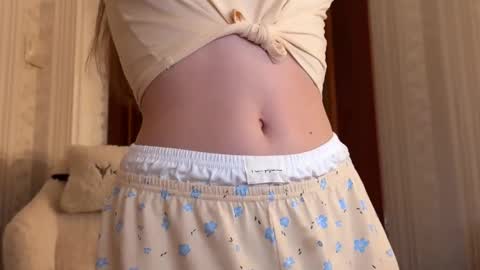 muse_d online show from December 2025 06:14:01 PM