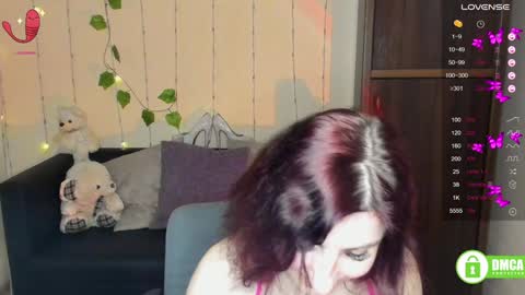 Snapshot of muse_kitty_jenia chatting on February 2025 04:59:02 AM Jenya online show from February 2025 04:59:02 AM