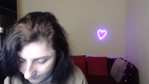 Jeneva online show from January 2026 06:22:02 PM