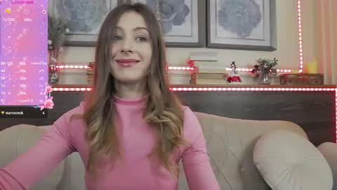 Luna  online show from November 2025 08:56:01 PM