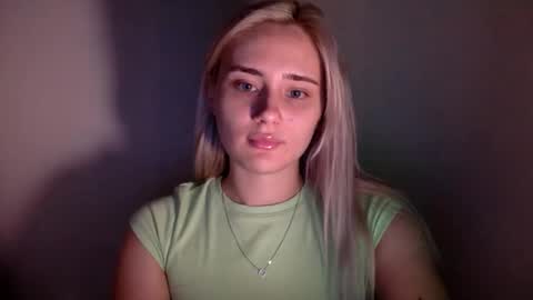 musescorner online show from November 2025 04:40:01 PM