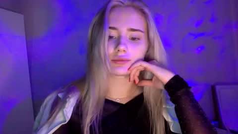 musescorner online show from February 2026 03:20:01 PM