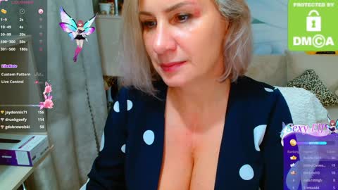 Snapshot of music_fairy chatting on December 2024 03:24:02 PM Lana online show from December 2024 03:24:02 PM