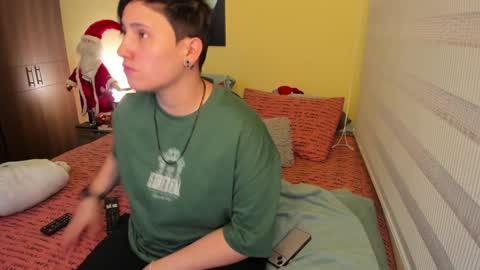 Snapshot of musicayluna chatting on January 2025 02:56:02 AM VALENTINA Luna online show from January 2025 02:56:02 AM