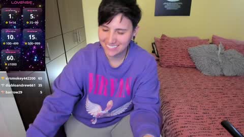 Snapshot of musicayluna chatting on January 2025 06:27:02 AM VALENTINA Luna online show from January 2025 06:27:02 AM