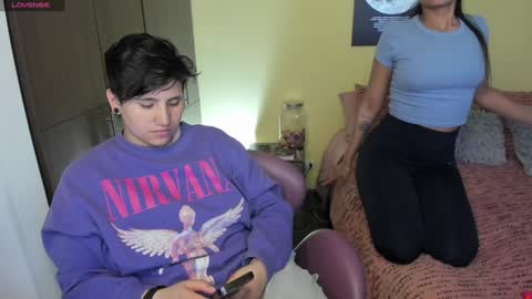 Snapshot of musicayluna chatting on January 2025 05:40:02 AM VALENTINA Luna online show from January 2025 05:40:02 AM