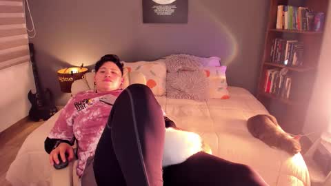 Snapshot of musicayluna chatting on October 2025 03:25:02 AM VALENTINA Luna online show from October 2025 03:25:02 AM