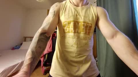 Snapshot of muslejoker chatting on March 2025 02:00:01 PM musle joker online show from March 2025 02:00:01 PM