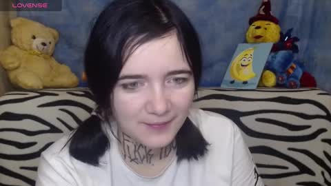 Snapshot of mustardgirl chatting on December 2024 11:51:02 PM ZZ TOP online show from December 2024 11:51:02 PM