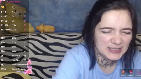 Snapshot of mustardgirl chatting on December 2024 11:47:02 PM ZZ TOP online show from December 2024 11:47:02 PM