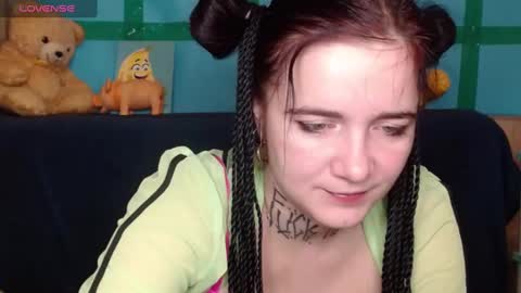 Snapshot of mustardgirl chatting on February 2025 12:25:02 AM ZZ TOP online show from February 2025 12:25:02 AM