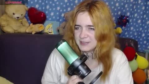 Snapshot of mustardgirl chatting on September 2025 11:28:01 PM ZZ TOP online show from September 2025 11:28:01 PM