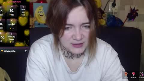 Snapshot of mustardgirl chatting on November 2025 11:26:02 PM ZZ TOP online show from November 2025 11:26:02 PM