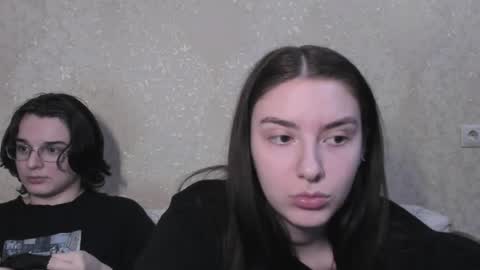 cute couple online show from April 2026 07:44:02 PM