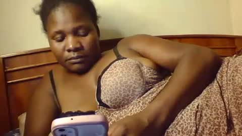 mwekas568403 online show from October 2025 07:09:01 AM