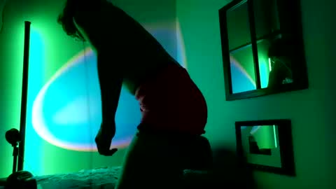 Mx. Anouk Divine online show from October 2025 05:08:01 AM