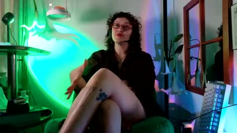 Mx. Anouk Divine online show from May 2026 12:30:02 AM
