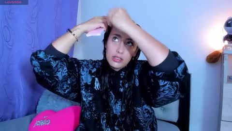 my_aleja_ online show from April 2026 10:41:02 AM