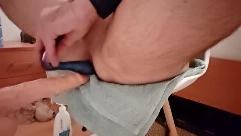 my_dirty_office online show from December 2024 07:40:01 AM