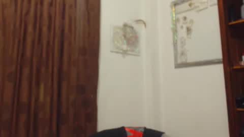     sara      i know you love me xoxox     online show from November 2025 07:08:01 AM