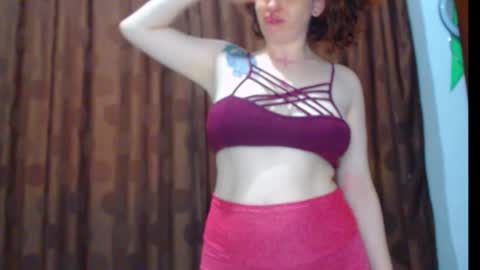     sara      i know you love me xoxox     online show from February 2026 12:13:02 PM