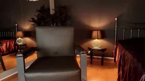 Maite online show from February 2025 03:54:01 PM