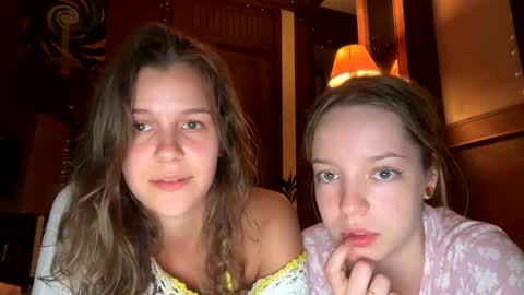 Snapshot of my_mia_ chatting on April 2026 12:29:02 PM MIA I will be here Monday Wednesday Thursday Saturday online show from April 2026 12:29:02 PM