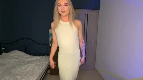 Sandra Muse online show from February 2025 11:02:02 AM