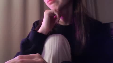 JIN online show from November 2025 04:19:02 PM