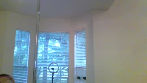 Snapshot of mya_monroe chatting on June 2026 10:24:01 PM Mya Monroe online show from June 2026 10:24:01 PM