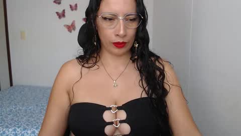 Snapshot of myc_sw_couple chatting on March 2026 04:11:01 PM mary and charlie online show from March 2026 04:11:01 PM