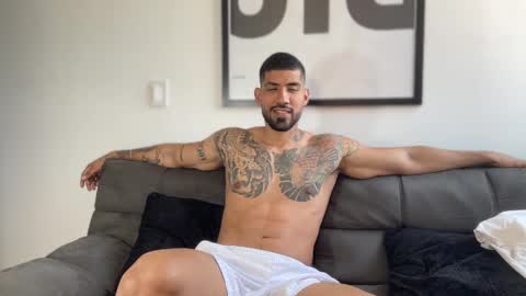 Snapshot of myke_esthetic chatting on March 2025 05:38:01 PM Myke esthetic online show from March 2025 05:38:01 PM