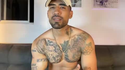 Snapshot of myke_esthetic chatting on June 2026 03:23:02 AM Myke esthetic online show from June 2026 03:23:02 AM