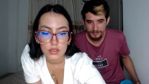 Snapshot of myke_xxx chatting on December 2024 12:18:01 AM mike online show from December 2024 12:18:01 AM