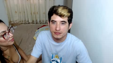 Snapshot of myke_xxx chatting on January 2025 10:15:01 PM mike online show from January 2025 10:15:01 PM