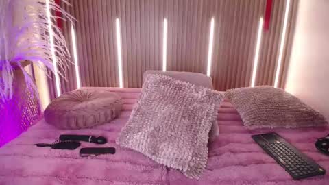 Myla  online show from March 2026 03:34:01 AM