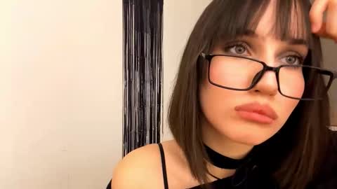 mylittlemolly online show from November 2025 03:56:02 PM