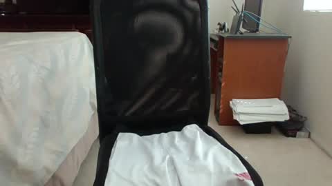 Snapshot of mymyfoggy chatting on July 2026 10:22:01 PM mymyfoggy online show from July 2026 10:22:01 PM