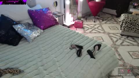 Myrna Sessions online show from February 2026 03:29:02 AM