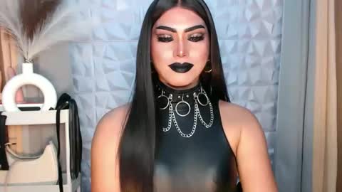 SUPPORT GODDESS TRISHA  AND DONT FORGET TO FOLLOW ME online show from September 2025 05:02:01 PM