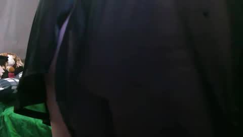 Snapshot of mysteriouswoman18 chatting on April 2026 05:33:01 PM mysteriouswoman18 online show from April 2026 05:33:01 PM