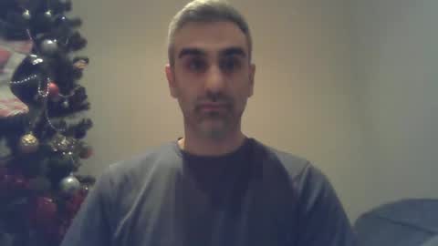 Snapshot of mystery2025 chatting on December 2024 09:26:01 PM Mystery2025 online show from December 2024 09:26:01 PM