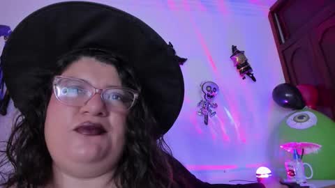 mystery_psique online show from October 2025 02:07:01 PM